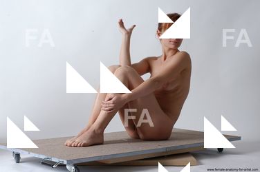 lucrecia sitting 56
