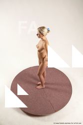 izabela standing 04a