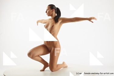 reference of kneeling luboslava 02