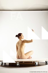 sitting reference of otylie 11c