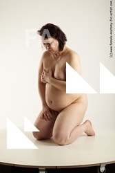 kneeling reference of ada 02