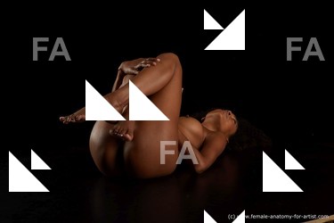 laying reference of luna corazon16