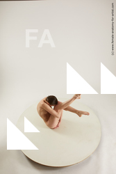 tracey sitting 01 02a