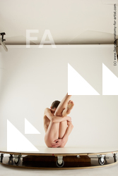 tracey sitting 01 04c