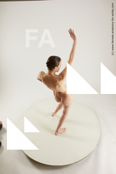 tracey standing 03 08a