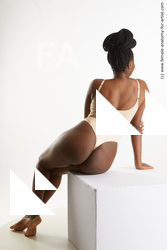 sitting reference dinna moses05