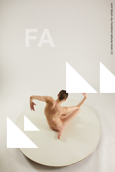 tracey sitting 02 08a