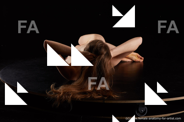 laying reference violet 03