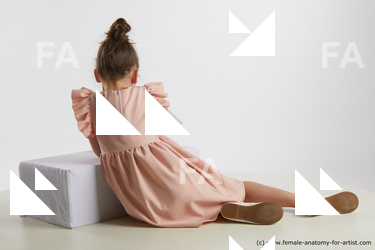 sitting reference doroteya 07