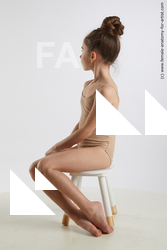 sitting reference doroteya 02