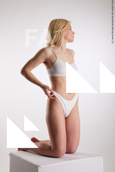 kneeling reference unaisa 07