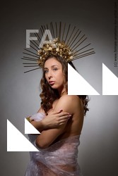 standing reference mia brown 03