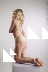 kneeling reference harley 04