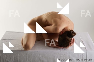 kneeling reference tracey 02