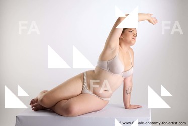 sitting reference mollie 01