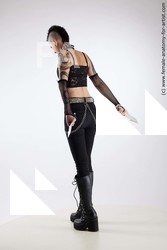 standing reference quisha 04