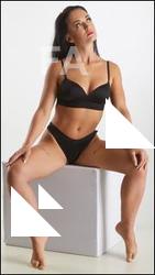 Sitting reference poses Zuzu Sweet