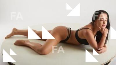 Laying reference poses Zuzu Sweet