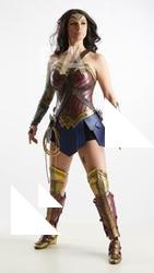 Standing reference poses Mrs. Physiotherapist