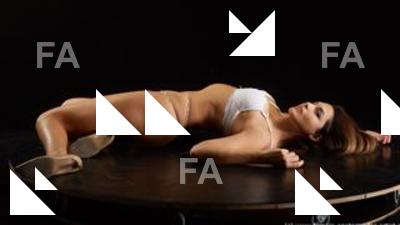 Lying reference poses Amal