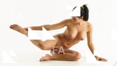 Kneeling reference poses Marina