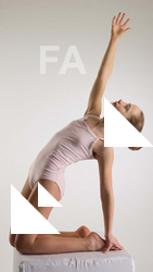 Kneeling reference poses Mindy