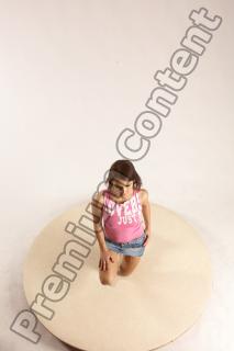 karina kneeling 49a