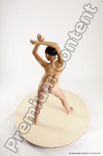 melanie standing 09a