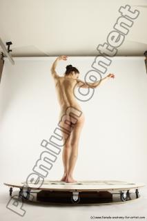 zlatica standing 09c