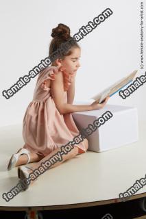 sitting reference doroteya 01