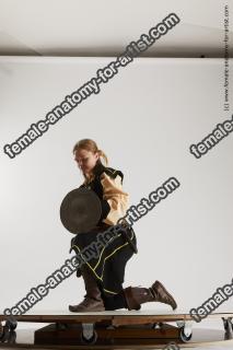 vinga kneeling 01 03c