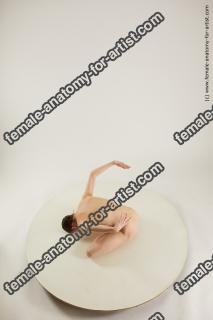 tracey sitting 03 05a