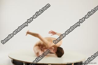 tracey sitting 03 15b