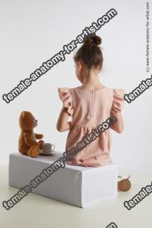 sitting reference doroteya 06