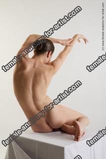 kneeling reference tracey 08