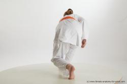 Kneeling reference poses Selin