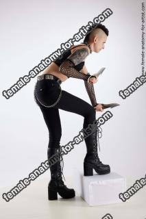 standing reference quisha 08