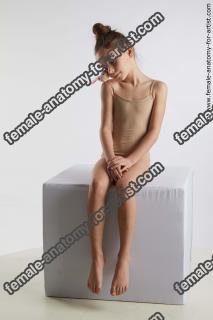 sitting reference doroteya 08