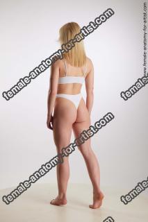 standing reference unaisa 04