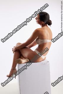 sitting reference jade 03